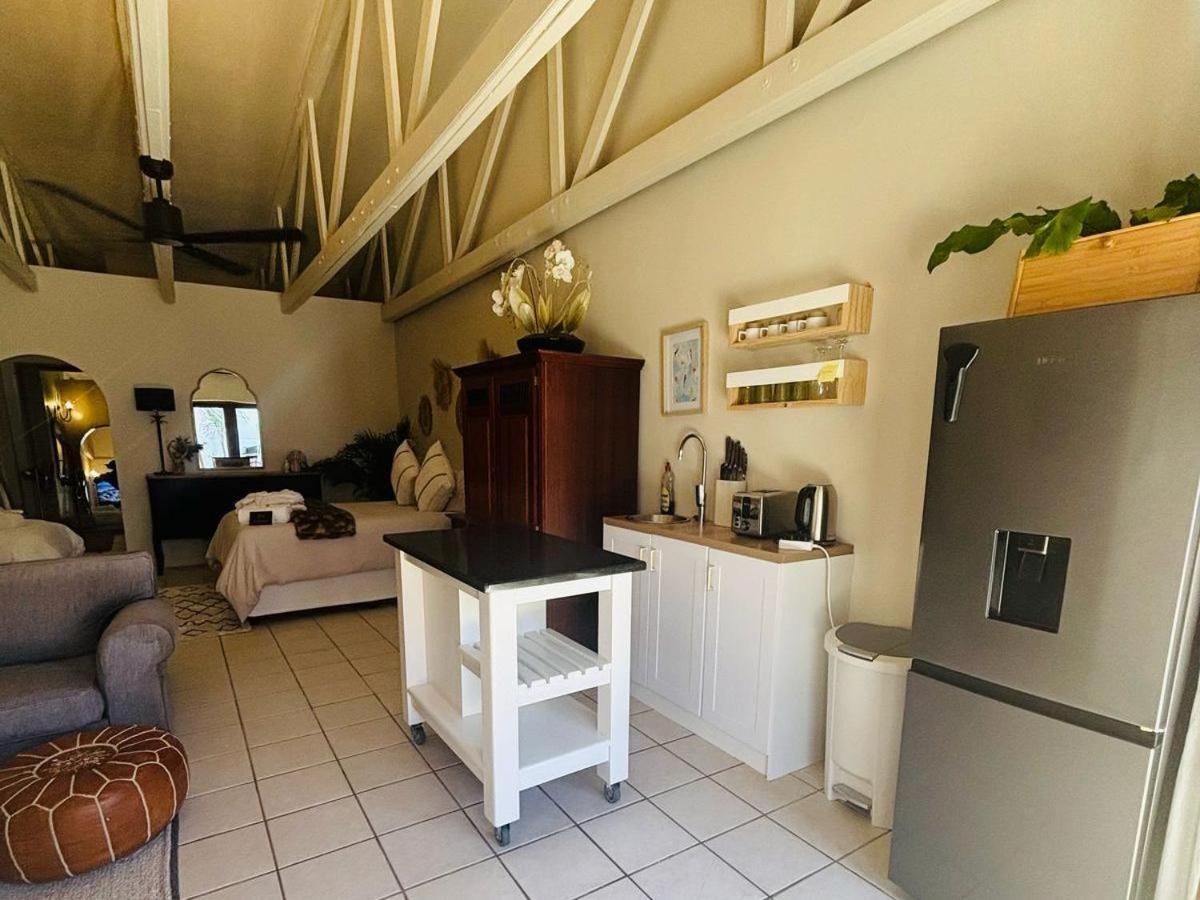 Bliss In The Bay Guesthouse Plettenberg Bay Zimmer foto